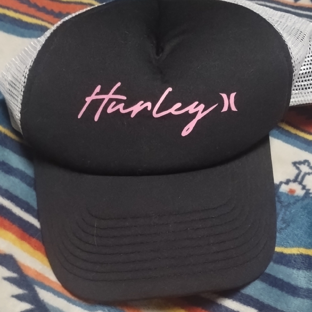 Hurley Black Cap with Pink Logo